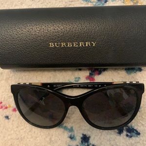 Burberry black sunglasses